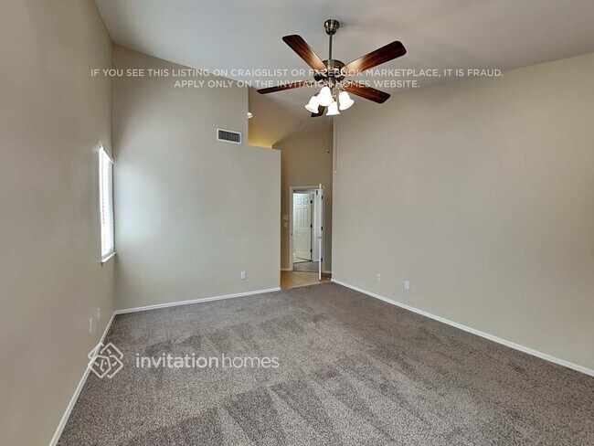 Building Photo - 4512 Crimson Leaf Dr