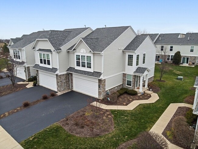 Primary Photo - 650 Hawley Dr
