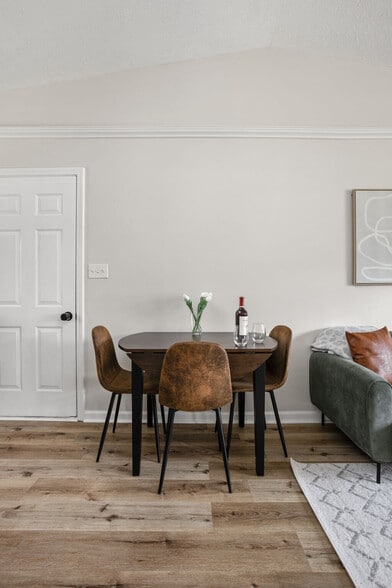 Building Photo - 8538 Gandy Ct