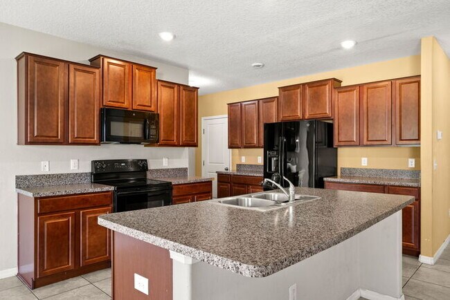 Building Photo - BEAUTIFUL Home For Rent in Cypress Creek!