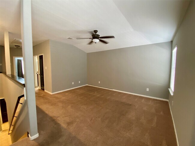 Building Photo - 2827 Mustang Hill Ln