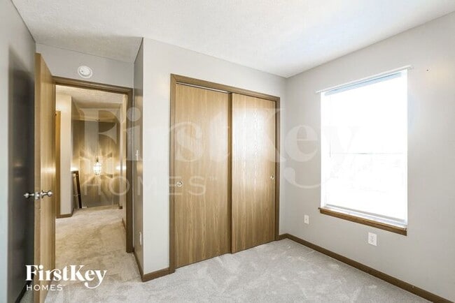 Building Photo - 6715 Wimbledon Dr