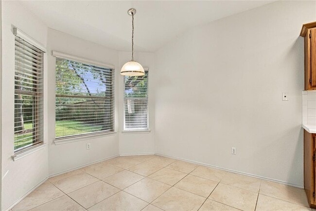 Building Photo - 3120 Cohoba Dr