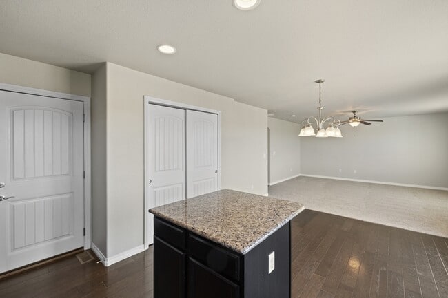 Building Photo - 9432 Beryl Dr