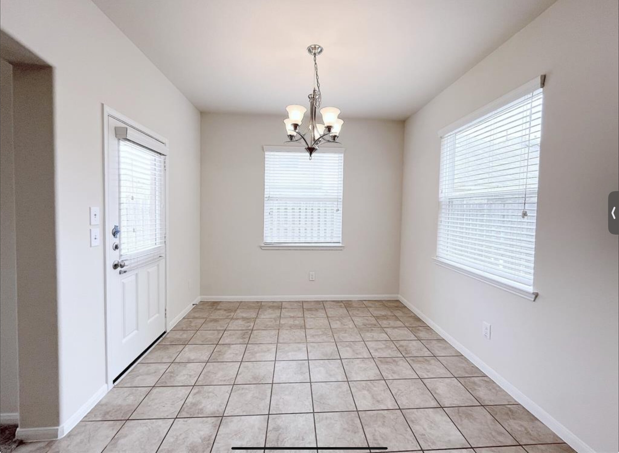 Building Photo - 14239 Oro Valley Dr