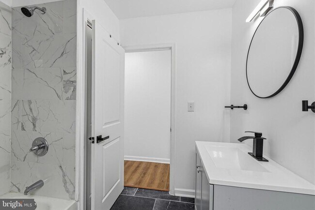 Building Photo - 2719 N 47th St