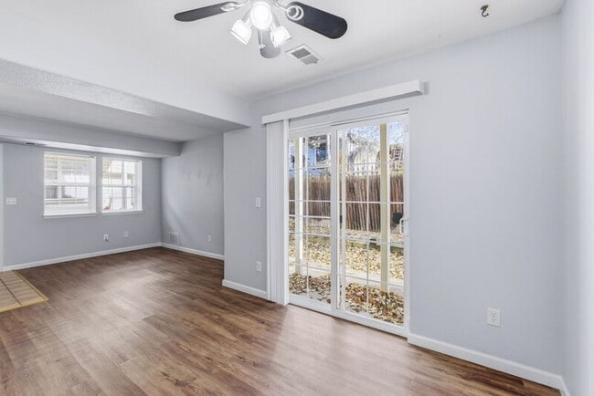 Building Photo - 17281 E Ford Dr