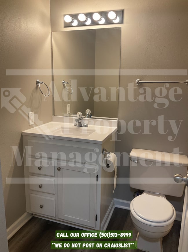 Building Photo - 603 5th Ave