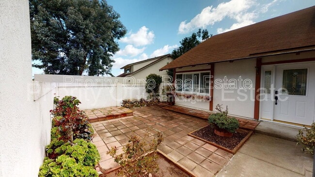 Building Photo - 15374 Calle Juanito