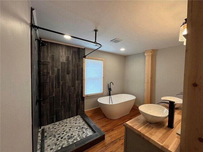 Building Photo - 1115 Old Alabama Rd SW