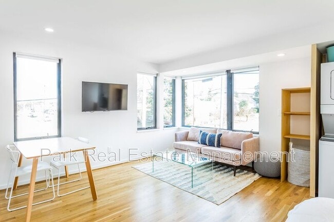 Building Photo - 123 Idlewild Ave