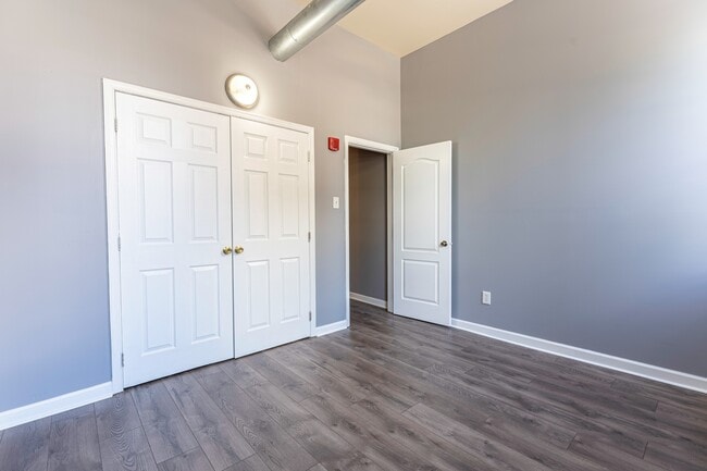 4 Bedroom Home - Corson Lofts - Corson Lofts