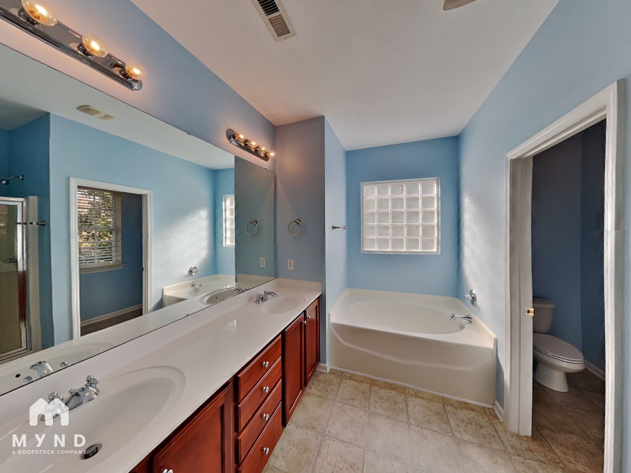 Building Photo - 13532 Swinton Rd