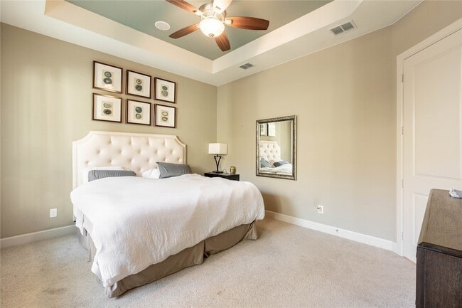 Building Photo - 1016 Peacock Blvd