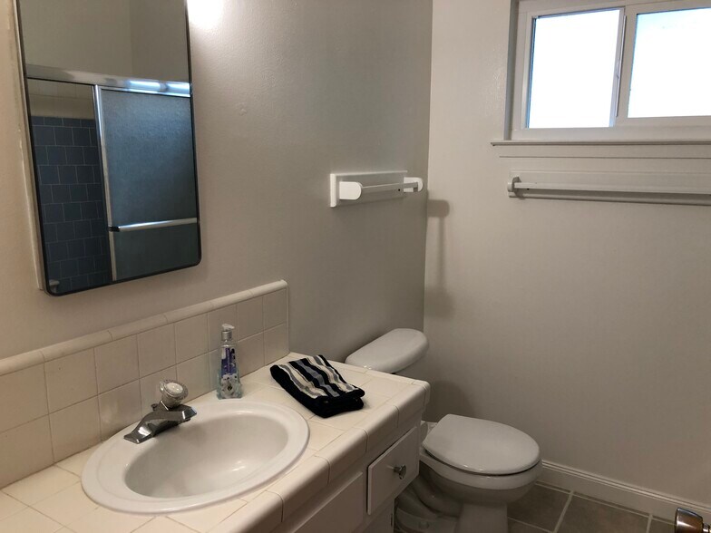 Building Photo - 4101 Newell Street