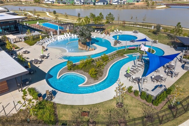 Building Photo - 18507 Parkland Square Pl