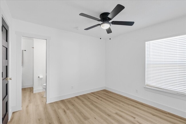 Building Photo - 5219 Cosby St