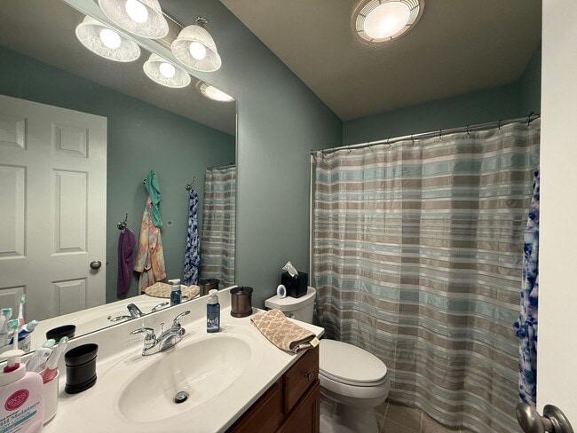 Building Photo - Brynwood Single Family Home - Short Term O...