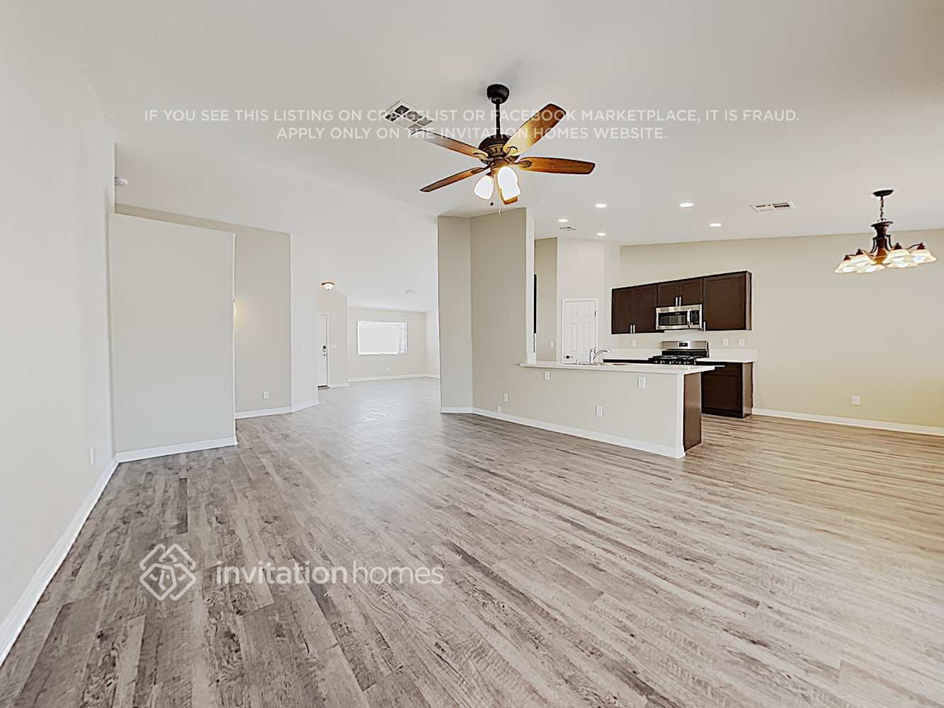 Building Photo - 577 Canlite St