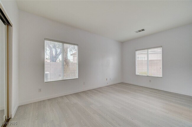 Building Photo - 6012 Prospector Trail