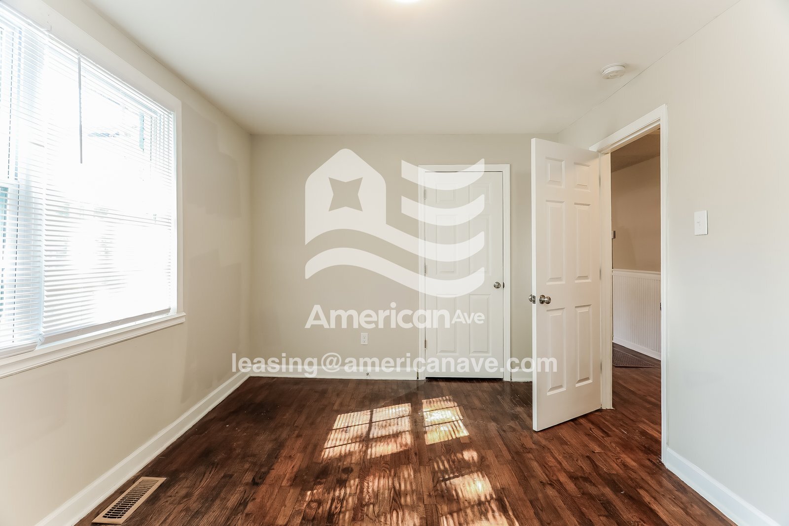 Building Photo - 432 6th Ave SW