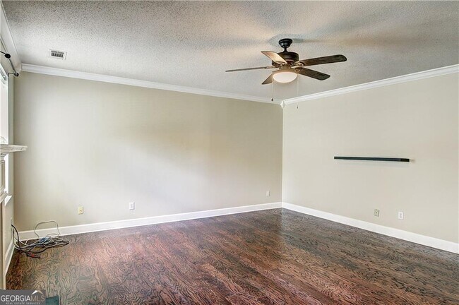 Building Photo - 2415 Marsh Rabbit Bend