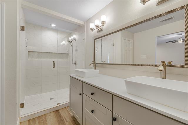 Building Photo - 3042 Amber Ln