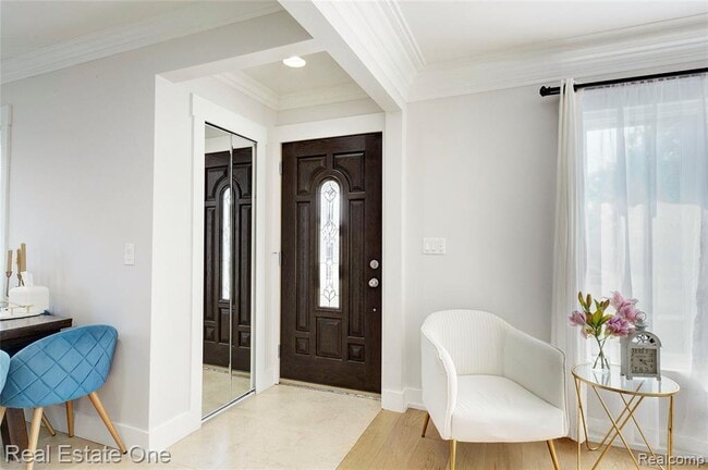 Building Photo - 8126 Dale St