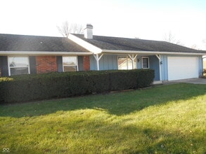 Building Photo - 5625 Lakeland Dr