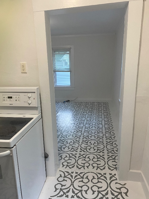 Building Photo - 11729 Peckham Ave