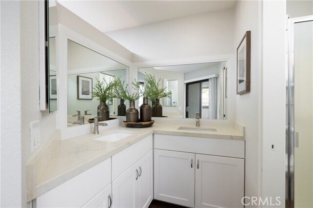 Building Photo - 28081 Montecito
