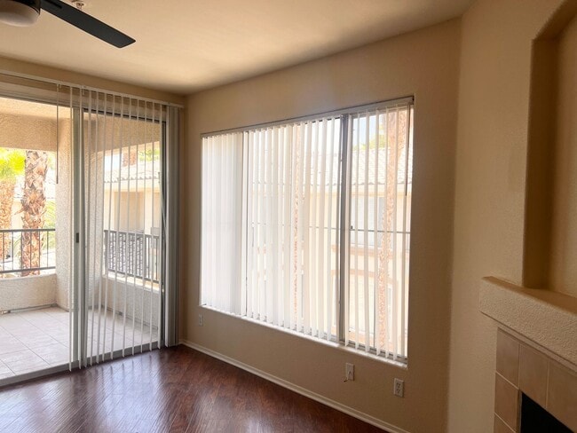 Building Photo - 7135 S Durango Dr