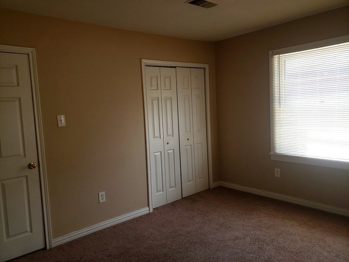 Building Photo - 3758 Denton Hwy