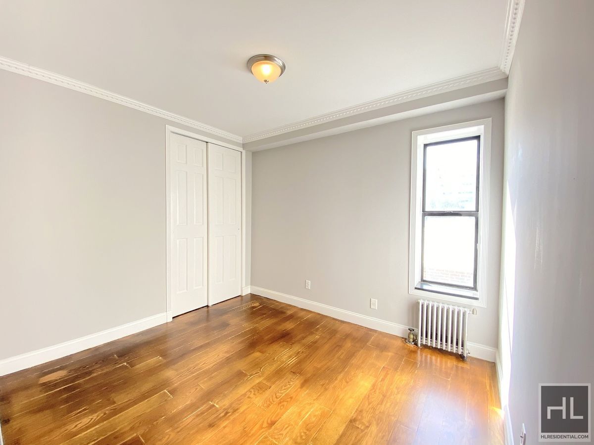 Building Photo - E 100TH ST.