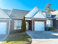 Building Photo - 2 Bedroom / 2 Bath House in Cookeville, TN!