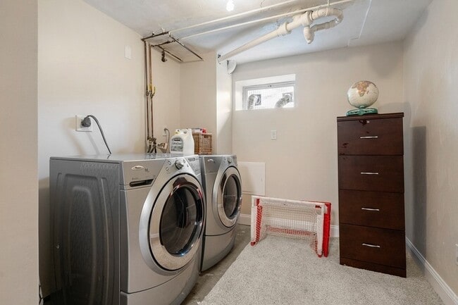 Building Photo - 41 Rublee St