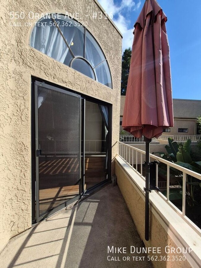 Building Photo - 550 Orange Ave