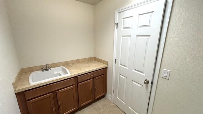 Building Photo - 5217 Dove Tree St