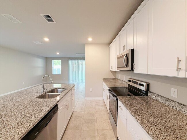 Building Photo - 17341 Cagan Crossings Blvd