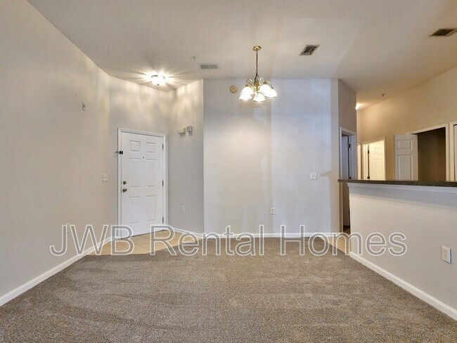 Building Photo - 5101 Playpen Dr
