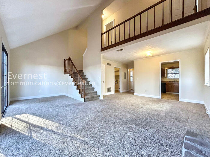 Building Photo - 1174 Ridgecrest Ln SE