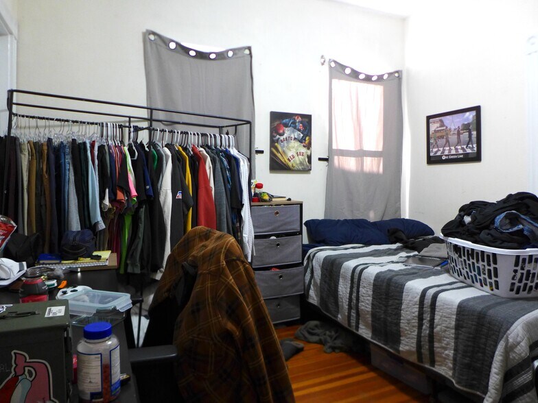 Building Photo - 29 Darling St