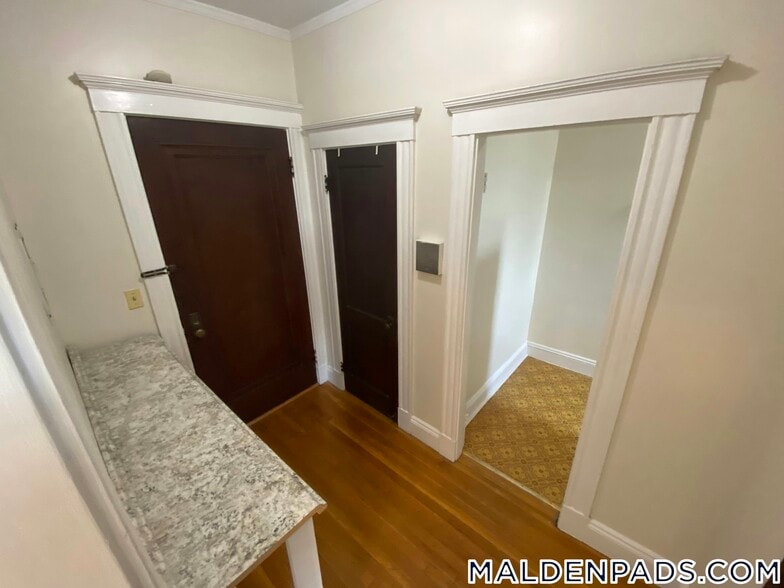 Building Photo - 17-19 Washington St.