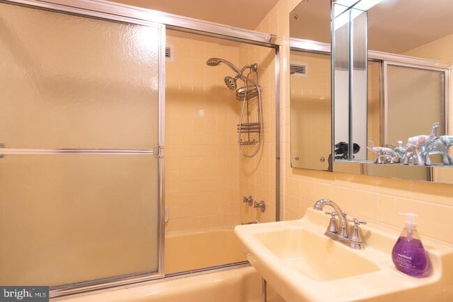 Building Photo - 2401 Pennsylvania Ave