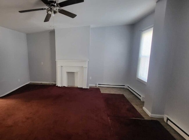 Building Photo - 29 Gifford Ave