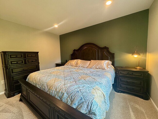 Building Photo - Refined Living in Lake Stevens | 3 Bedroom...