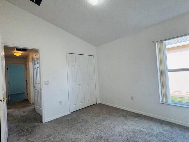Building Photo - 4795 Cumbrian Lakes Dr