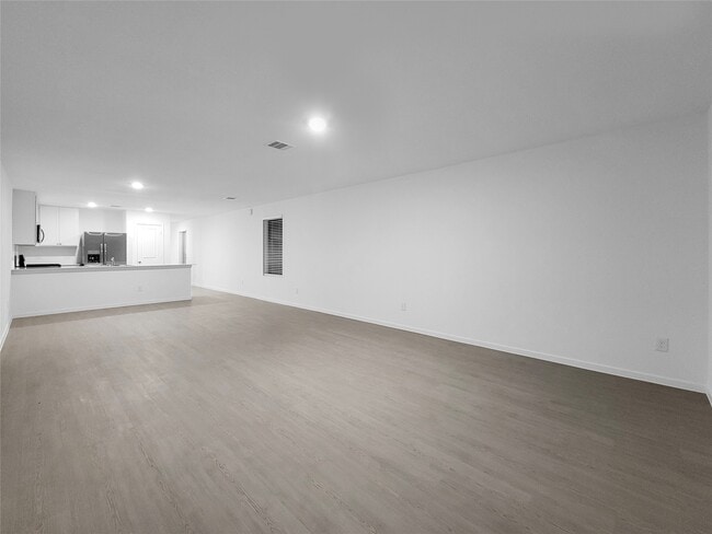 Building Photo - 31449 Moore Rd