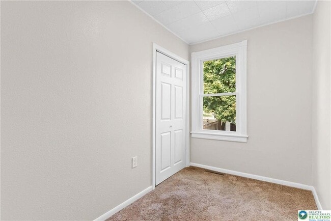 Building Photo - 821 Jackson St