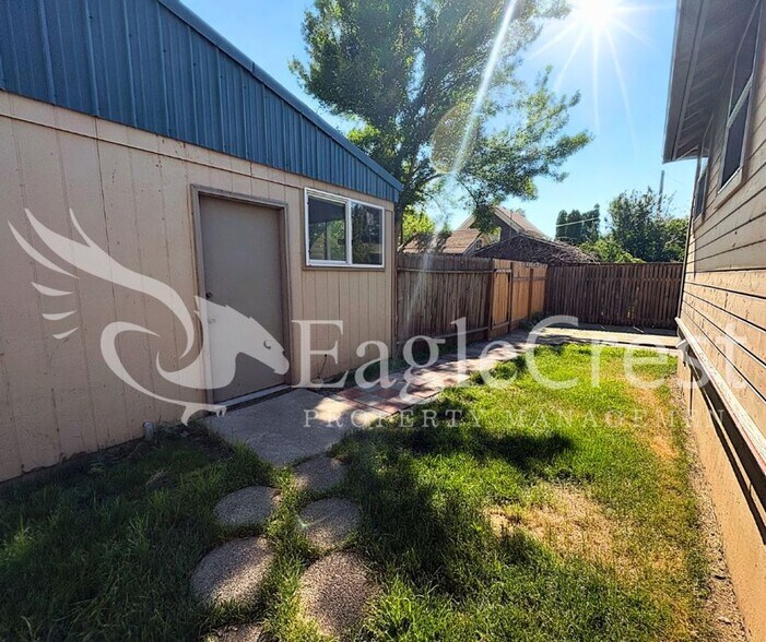 Building Photo - Charming Historic 4-Bedroom Home with Fenced Yard & Chicken Coop ~ $200.00 OFF 2nd MONTH RENT